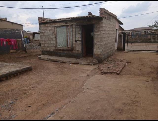 2 BEDROOM HOUSE FOR SALE IN MAMELODI EAST